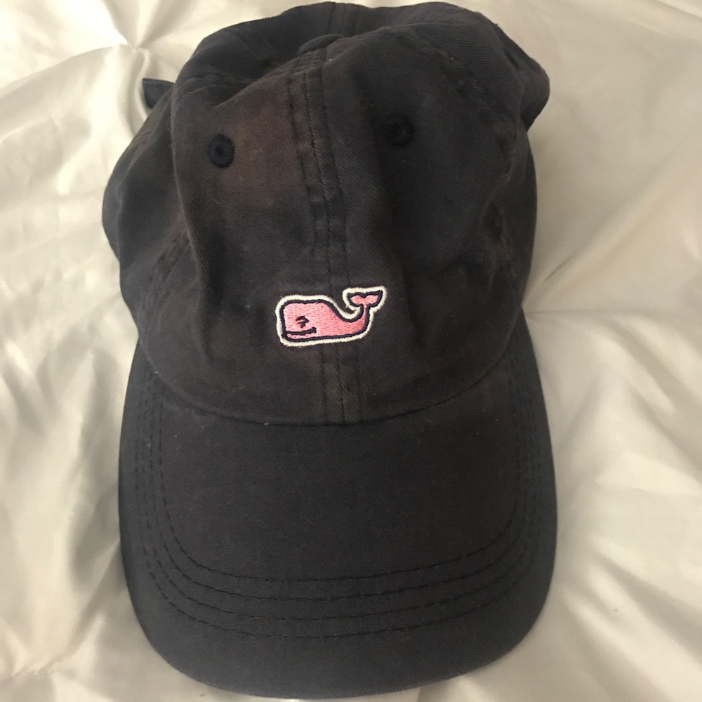 Vineyard Vines navy hat